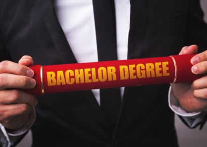 bachelors_degree_successful_career