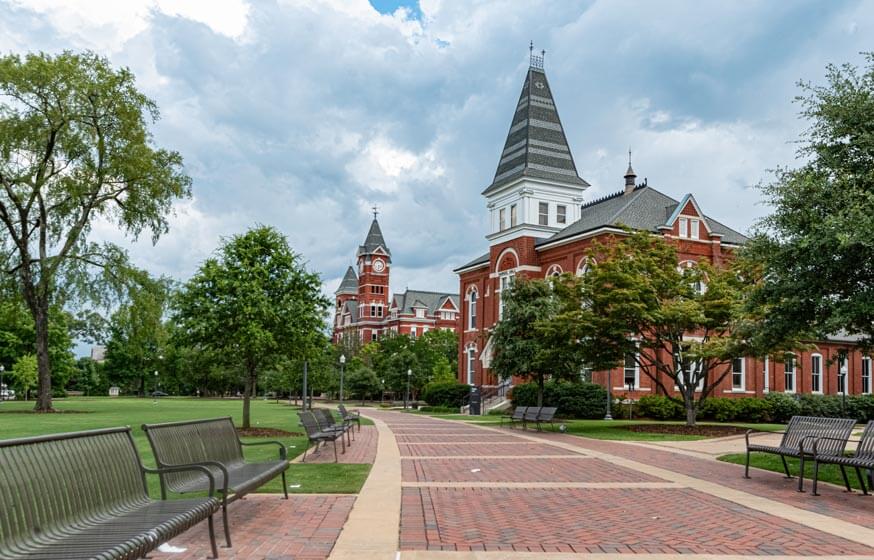 Auburn University Reviews, Profile and Rankings Data | UniversityHQ